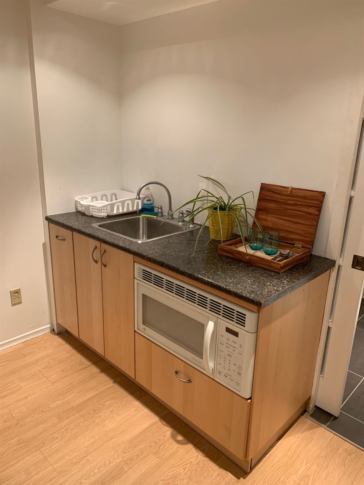 Kitchenette with microwave
